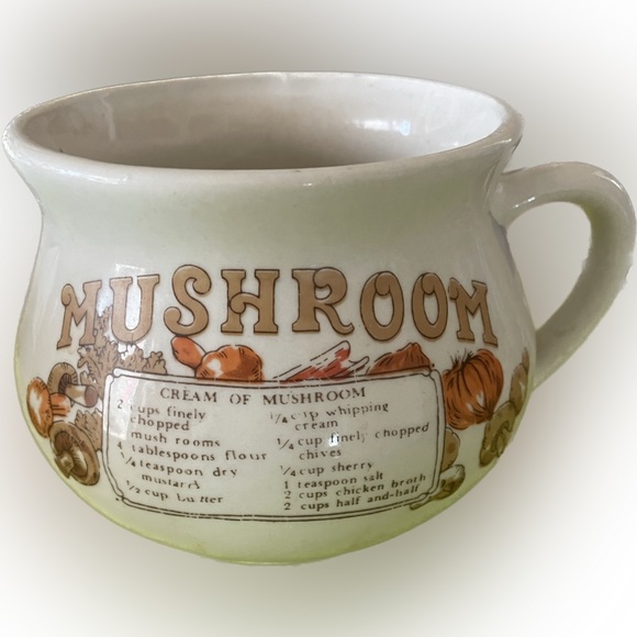Set of vintage soup mugs with printed soup recipe on both mugs. - Picture 2 of 5